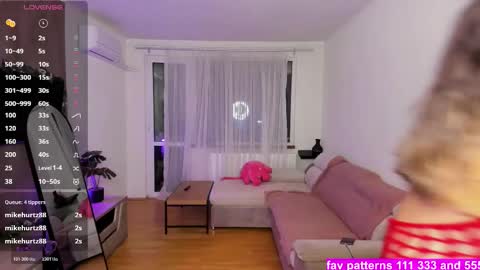 Gabrielaaaa online show from 11.23.25