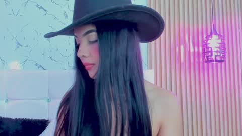 Gabriela Evans MS online show from 01.22.25