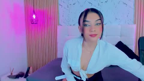Gabriela Evans MS online show from 02.11.25