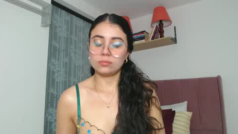 GabrielaRossa online show from 01.24.25