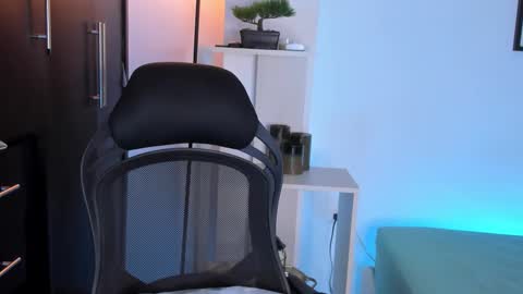 Gabriella online show from 09.22.25