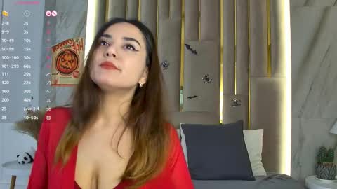 Snapshot of gabriella_wils chatting on 10.25.25 Gabriella online show from 10.25.25