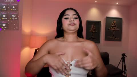 Gabriella Lee online show from 01.15.25