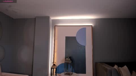 Gabriella Lee online show from 09.17.25