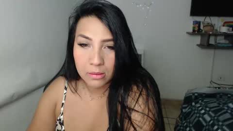 Gaby Blue online show from 01.24.25
