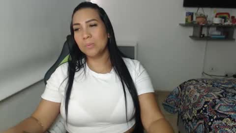 Gaby Blue online show from 02.11.25