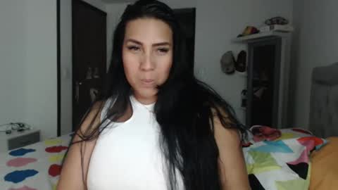 Gaby Blue online show from 02.17.25