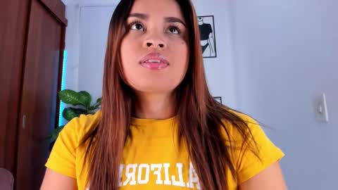 Snapshot of gaby_girl chatting on 03.05.25    online show from 03.05.25