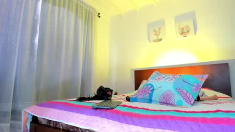 Gabybuttler online show from 01.16.25