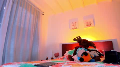 Gabybuttler online show from 02.21.25