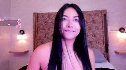 Snapshot of gabydesire chatting on 01.06.25 GABY DESIRE online show from 01.06.25