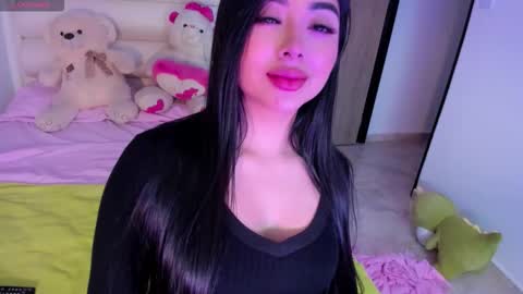 Snapshot of gabydesire chatting on 09.15.25 GABY DESIRE online show from 09.15.25