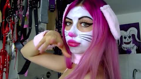 gabygumms online show from 10.19.25