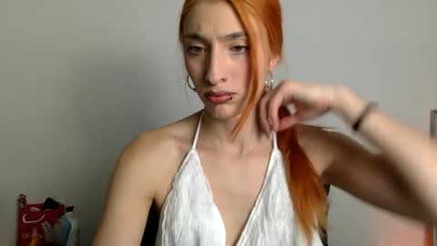 Snapshot of gabykovalenko chatting on 09.12.25 Gaby online show from 09.12.25