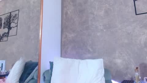 Gaby online show from 12.31.24