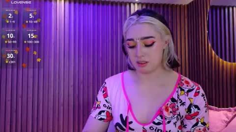 gabyrose9 online show from 11.14.25