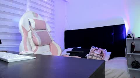 Snapshot of gabyy__miller chatting on 01.09.25 Gabriela Miller online show from 01.09.25