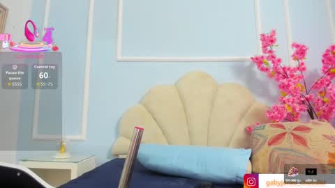 gabyyjones online show from 09.11.25