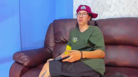 Snapshot of gadiel_sex chatting on 02.28.25 gadiel_sex online show from 02.28.25