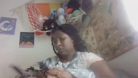 Snapshot of gaeabunny chatting on 03.04.25 gaeabunny online show from 03.04.25