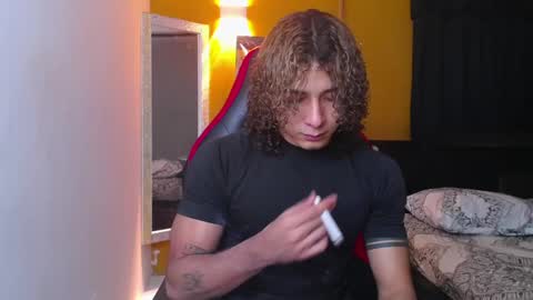 Snapshot of gael__david chatting on 02.28.25 Gael online show from 02.28.25