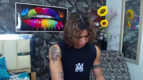 Snapshot of gael__david chatting on 03.10.25 Gael online show from 03.10.25