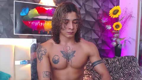 Snapshot of gael__david chatting on 03.12.25 Gael online show from 03.12.25