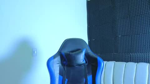 Snapshot of gael__david chatting on 09.15.25 Gael online show from 09.15.25