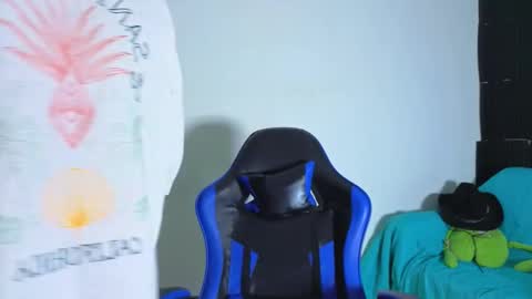 Gael online show from 10.22.25