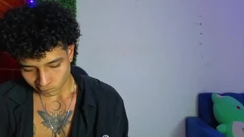Snapshot of gael_david chatting on 04.18.26 Gael online show from 04.18.26