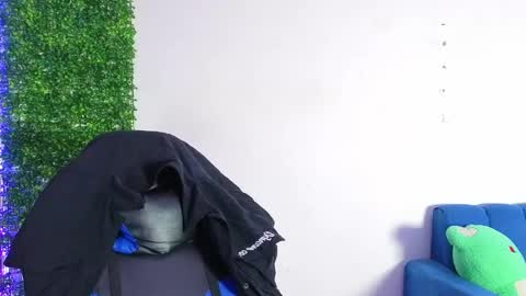 Snapshot of gael_david chatting on 05.08.26 Gael online show from 05.08.26