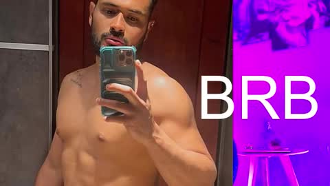 Gael Meneses online show from 10.25.25