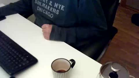 Snapshot of gagjno chatting on 10.01.25 gagjno online show from 10.01.25