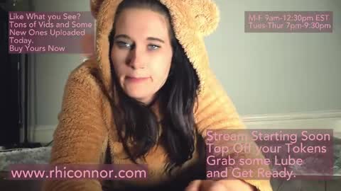 Rhi Connor   online show from 05.16.26