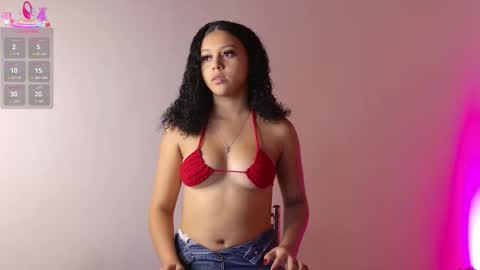 Snapshot of gaia_04 chatting on 10.24.25 gaia_04 online show from 10.24.25