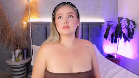 Gaia Baker  online show from 03.25.26