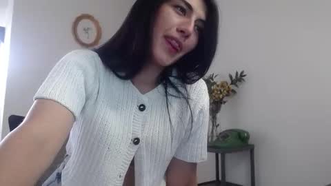 Snapshot of gaitan4 chatting on 01.29.25 gaitan4 online show from 01.29.25