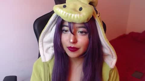 Kate 3 online show from 10.13.25