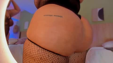 Snapshot of gallilea_marquez chatting on 09.30.25 gallilea_marquez online show from 09.30.25