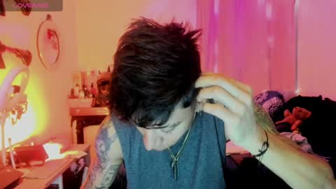 Snapshot of game__over420 chatting on 01.22.25 game__over420 online show from 01.22.25