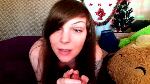 Snapshot of gamergirlroxy chatting on 12.24.24 GamerGirlRoxy online show from 12.24.24