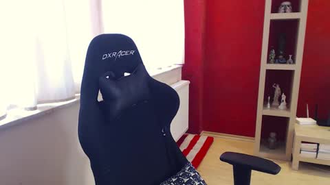 GangstaLover online show from 01.08.25