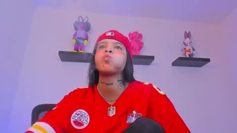 Snapshot of gangster_girl chatting on 02.19.25 GANG online show from 02.19.25