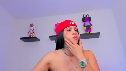 Snapshot of gangster_girl chatting on 02.20.25 GANG online show from 02.20.25