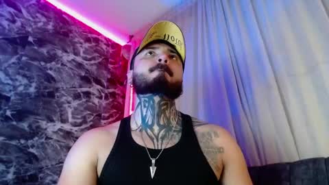 Chris  Dont forget to gift me thumb up Its very important to me and makes me happy AF  online show from 05.19.26