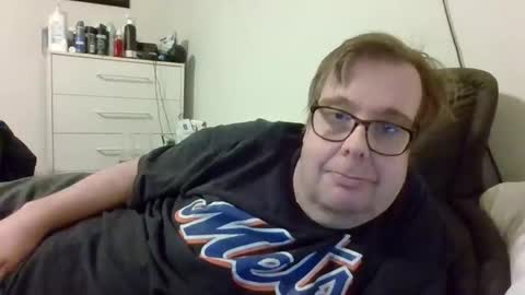 Snapshot of garyg930 chatting on 02.05.26 Gary online show from 02.05.26