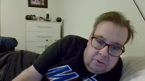 Snapshot of garyg930 chatting on 02.21.26 Gary online show from 02.21.26