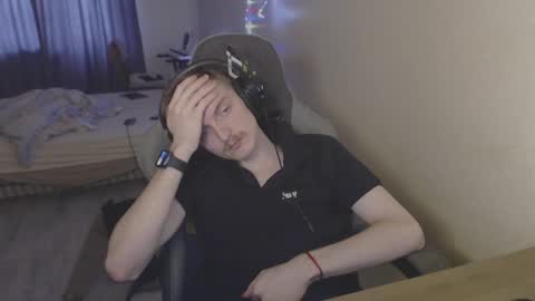 Snapshot of gasturfahe chatting on 03.05.25 gasturfahe online show from 03.05.25