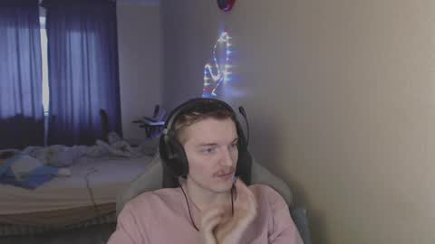 Snapshot of gasturfahe chatting on 03.06.25 gasturfahe online show from 03.06.25