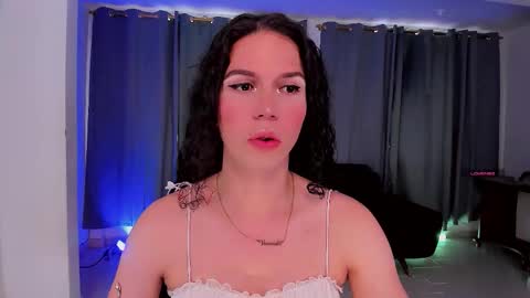 Vnecis Marn online show from 03.25.26